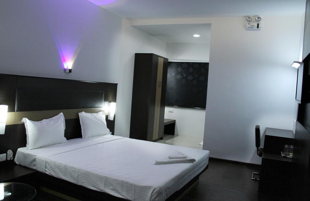 Hotel The Home Tiruppur Εξωτερικό φωτογραφία