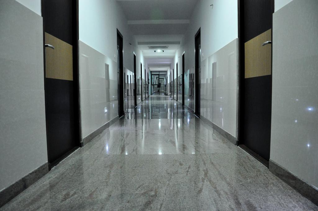 Hotel The Home Tiruppur Δωμάτιο φωτογραφία