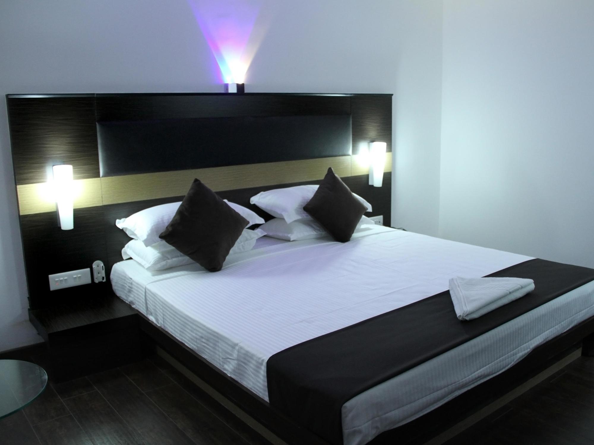 Hotel The Home Tiruppur Εξωτερικό φωτογραφία
