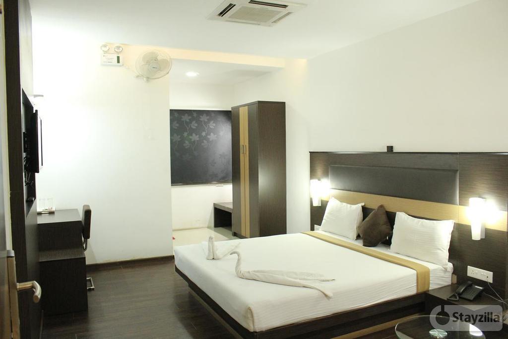 Hotel The Home Tiruppur Εξωτερικό φωτογραφία